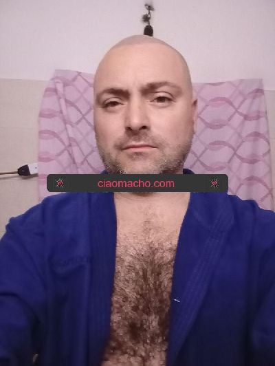 🐻 sei un amante del piede e del pelo?...